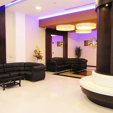 Hotel Arthitaya Nature & Lakkhana Poolside 5*
