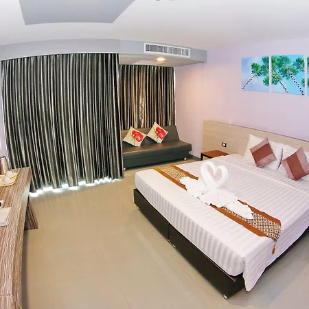 Arthitaya Nature & Lakkhana Poolside Pattaya