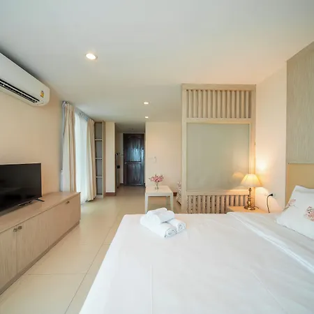Shamrock โรงแรม 3*