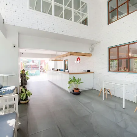 Blooming Hill Boutique โรงแรม