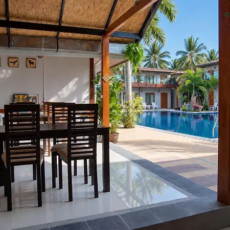 Paradise Land โรงแรม 3*
