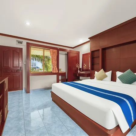 Selina Place Hotel