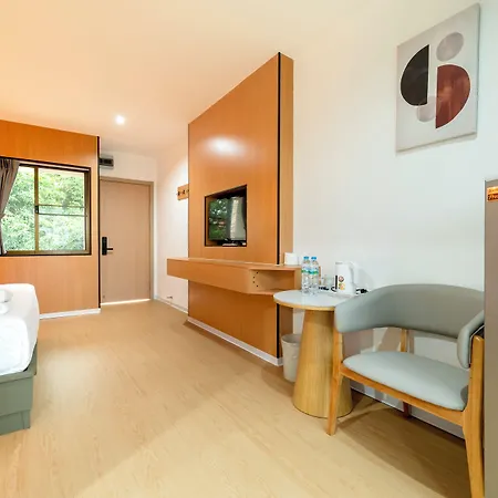 Hotel Selina Place Pattaya