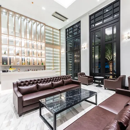 โรงแรม One Patio - Sha Extra Pattaya