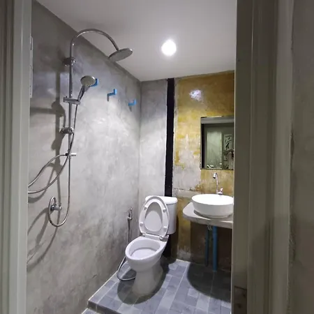 Hotel Rakchayanin Koh Larn