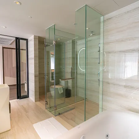 Hotel Amethyst 4*