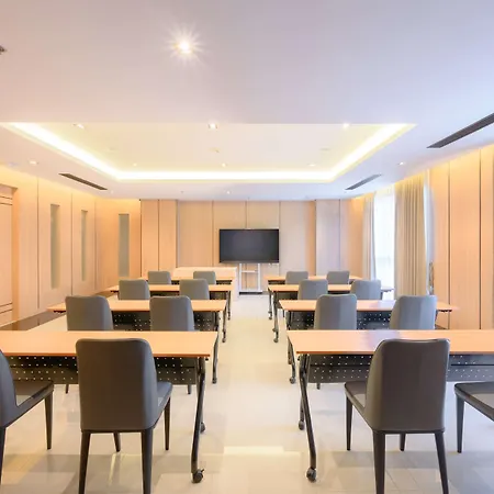โรงแรม Lewit Pattaya, A Member Of Radisson Individuals