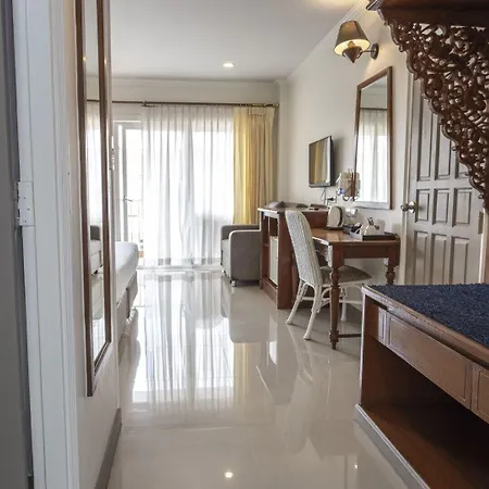Sabai Sabana 4*