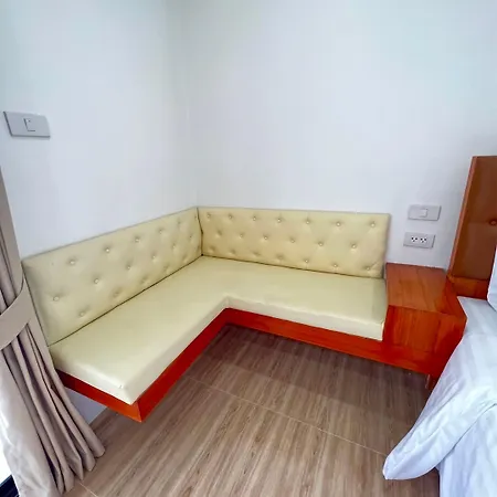 The Hotel 3*