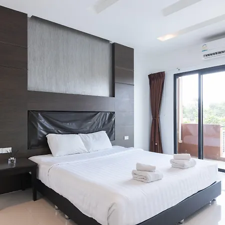 Hotel Tribe