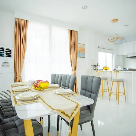 Villa Kw Pool Pattaya
