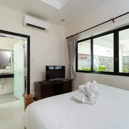 Villa Luxury Pool 4 Bedroom 900m 1.5 Km Downtown