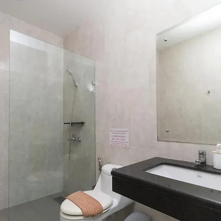 Luxury Pool 4 Bedroom 900m 1.5 Km Downtown
