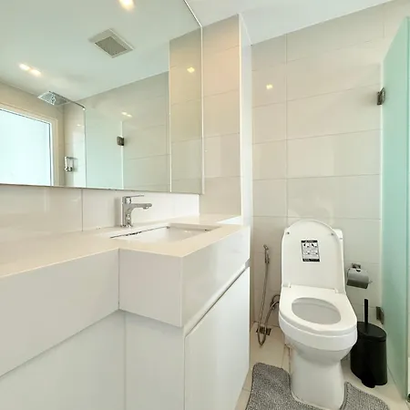Apartment Getaway In Center *