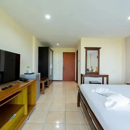 Hillside 3*