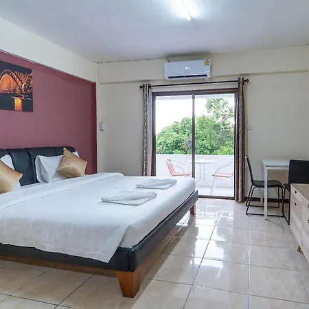 Hillside Hotel 3*