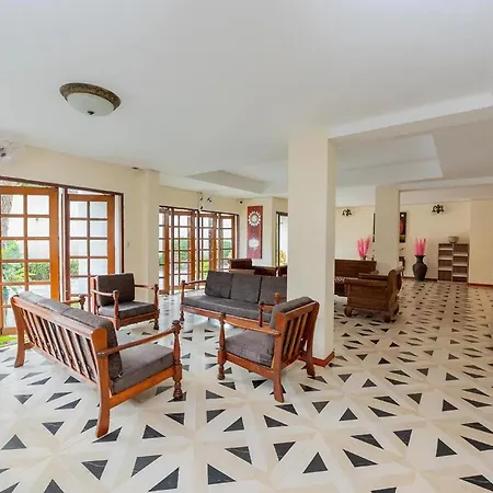 Hillside Hotel 3*