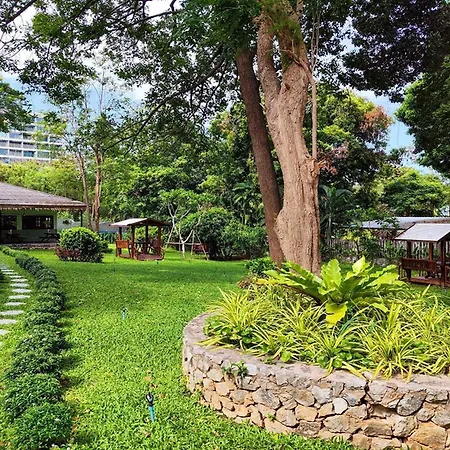 Hillside Hotel
