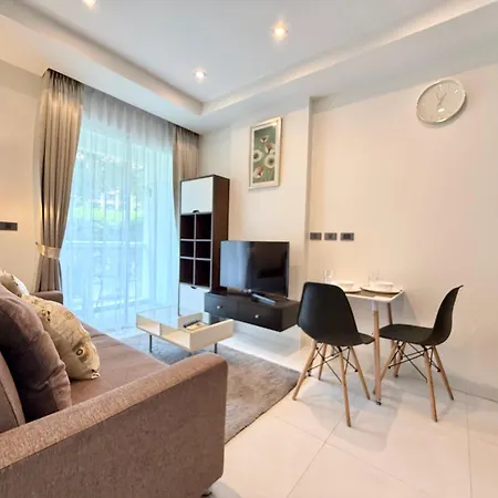 Garden Access 1 Bedroom In Serenity * Pattaya