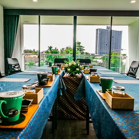 The Rizin Hotel