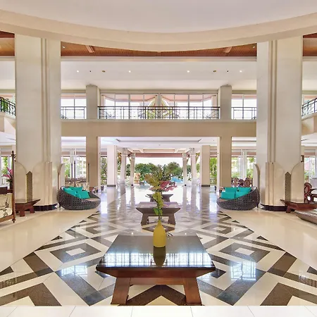 The Heritage Beachfront รีสอร์ท