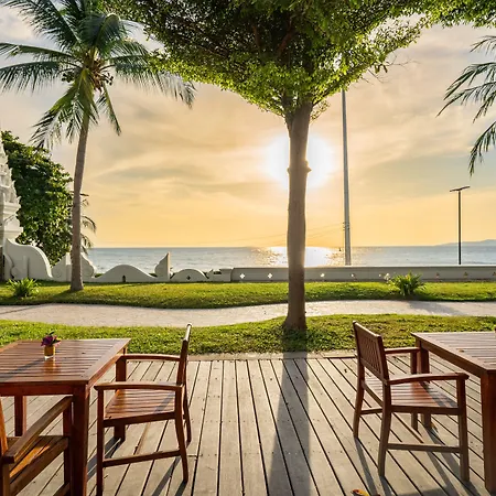 The Heritage Beachfront