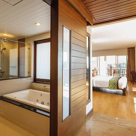 The Heritage Beachfront 5*