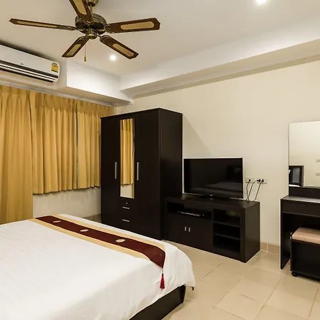 Hotel The Classroom 3*