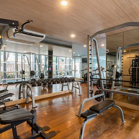 The Grass Serviced โรงแรม 4*