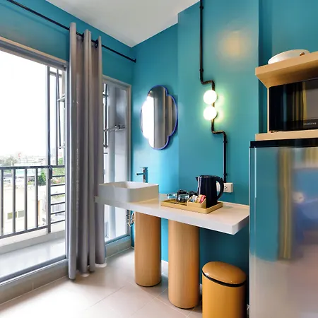 โรงแรม The Grass Serviced 4*