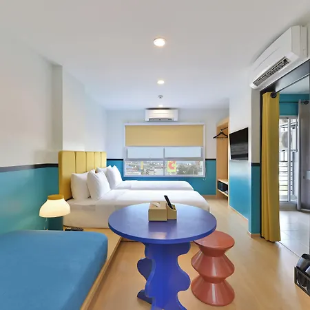 โรงแรม The Grass Serviced