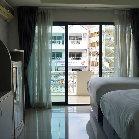 Hostel V Style Pattaya North Beach *