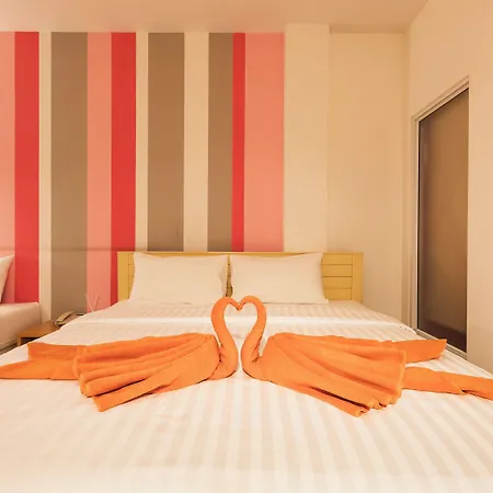 T Sleep Place โรงแรม Pattaya