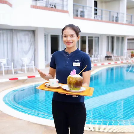 Sandy Spring โรงแรม 3*