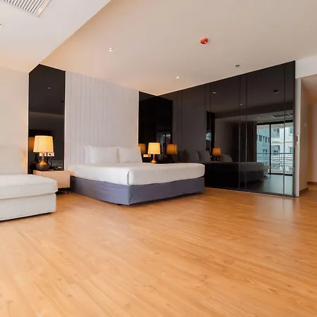 Sandy Spring โรงแรม 3*