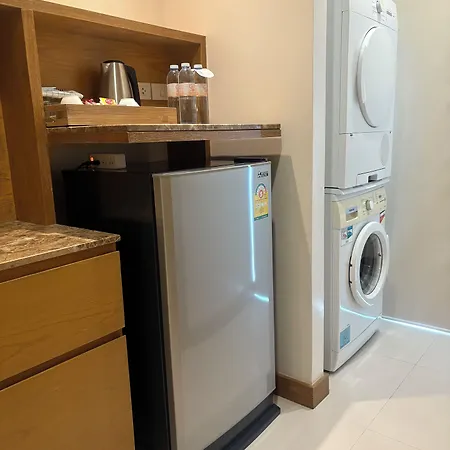 W14 โรงแรม