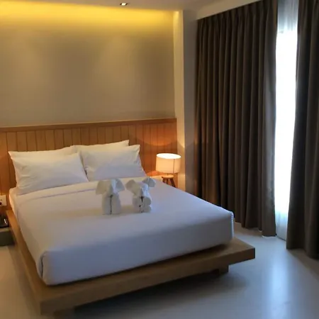 โรงแรม W14 3*