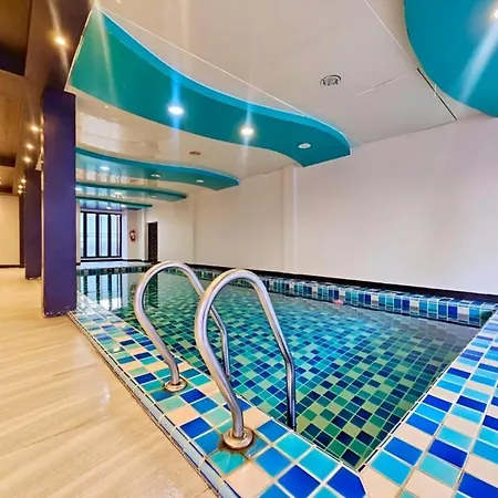 Land Royal โรงแรม Pattaya