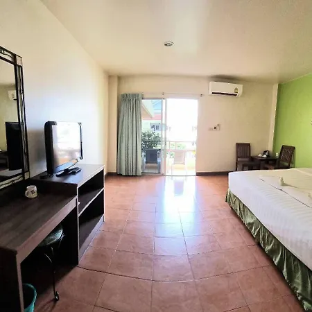 Hotel Opey De Place Pattaya