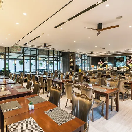 โรงแรม Siamese Pattaya, Bw Signature Collection 4*