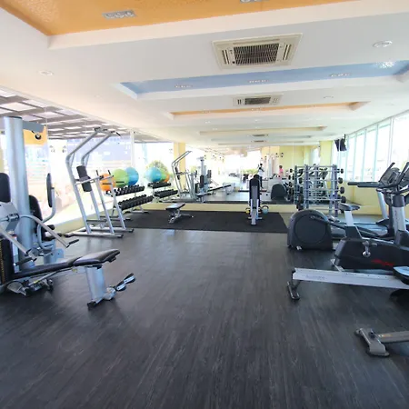 โรงแรม ดิ ไอคอนเพลซ 1 แอท พัทยากลาง