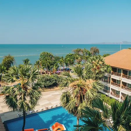 Welcome World Beachfront โรงแรม 4*