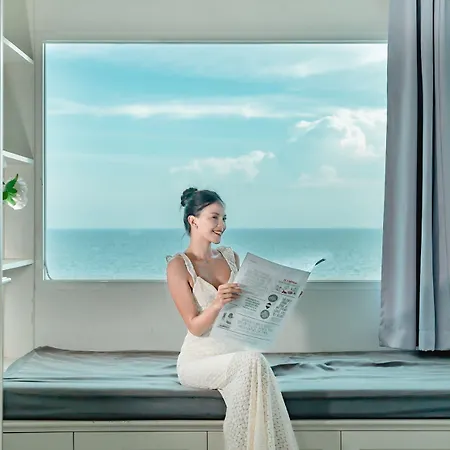 Welcome World Beachfront 4*