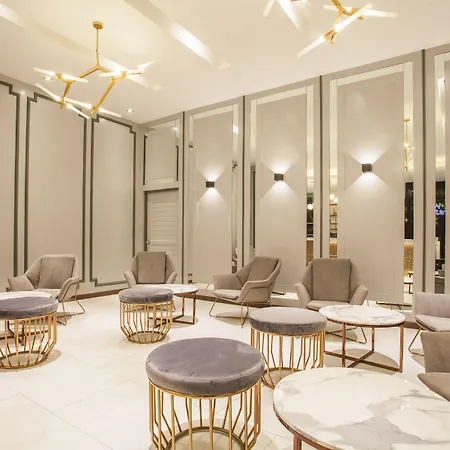 โรงแรม Hill Fresco
