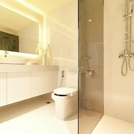 The One Bay Breeze Hotel 3*