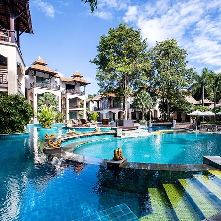 โรงแรม Long Garden & Pavilions 5*