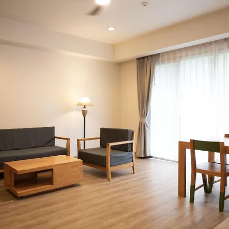 The Leela & 4* Pattaya