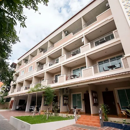 Harmony โรงแรม 3*