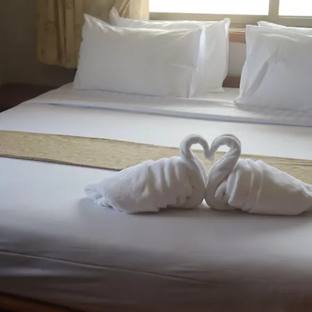 House- Sha Extra Hotel 3*