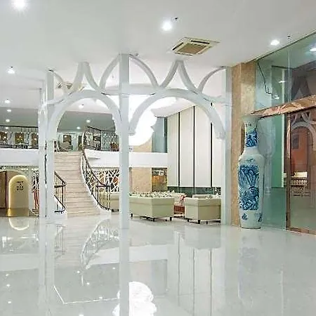 Golden Jomtien 5* Pattaya